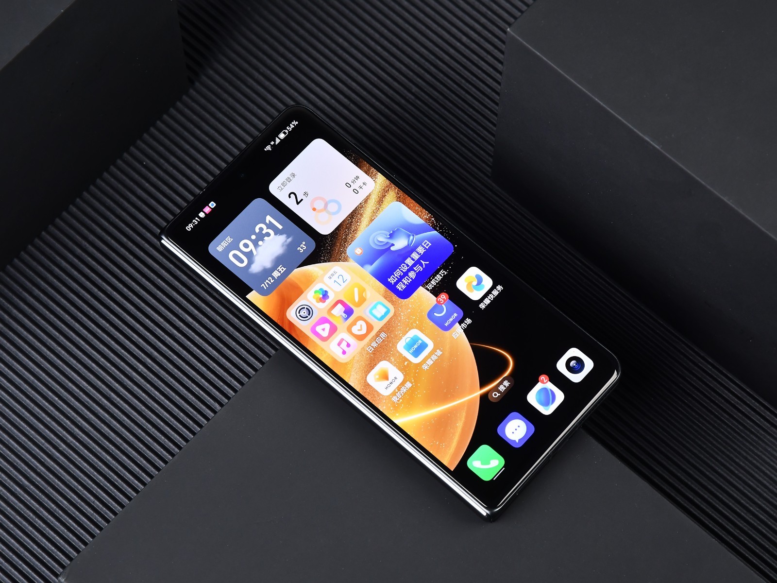 Cận cảnh chiếc smartphone gập mỏng nhẹ nhất thế giới, tới Galaxy Z Fold6 cũng phải "chào thua"- Ảnh 5.