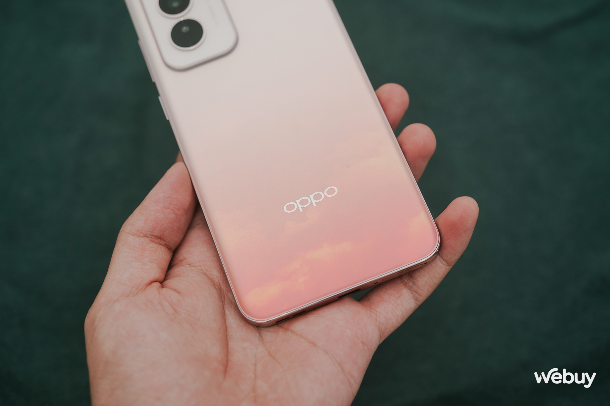 Chính thức ra mắt OPPO Reno12 series: Smartphone thiết kế đẹp, chụp ảnh AI cực chất cho giới trẻ, giá từ 9,49 triệu đồng- Ảnh 10.