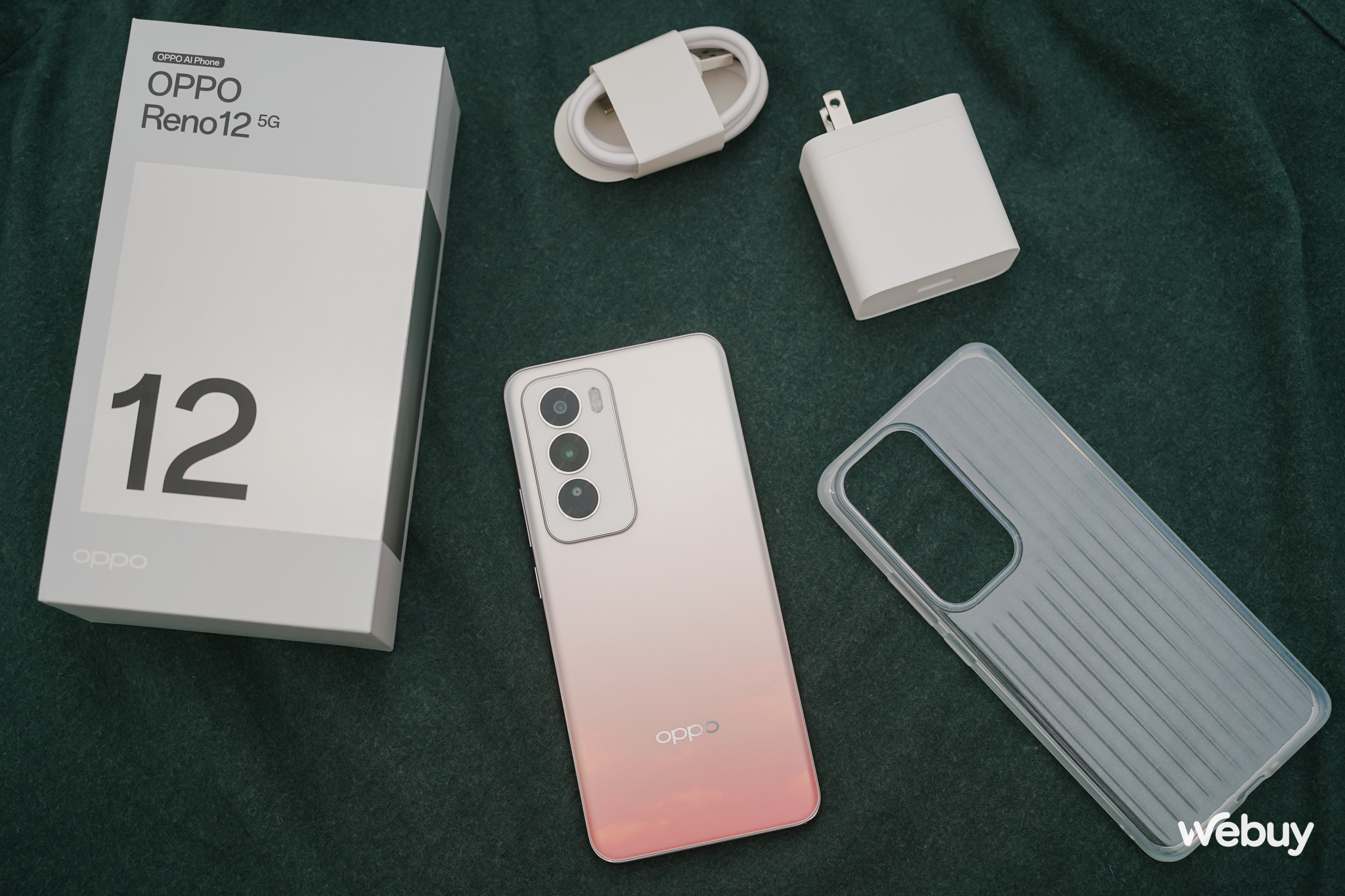 Chính thức ra mắt OPPO Reno12 series: Smartphone thiết kế đẹp, chụp ảnh AI cực chất cho giới trẻ, giá từ 9,49 triệu đồng- Ảnh 2.