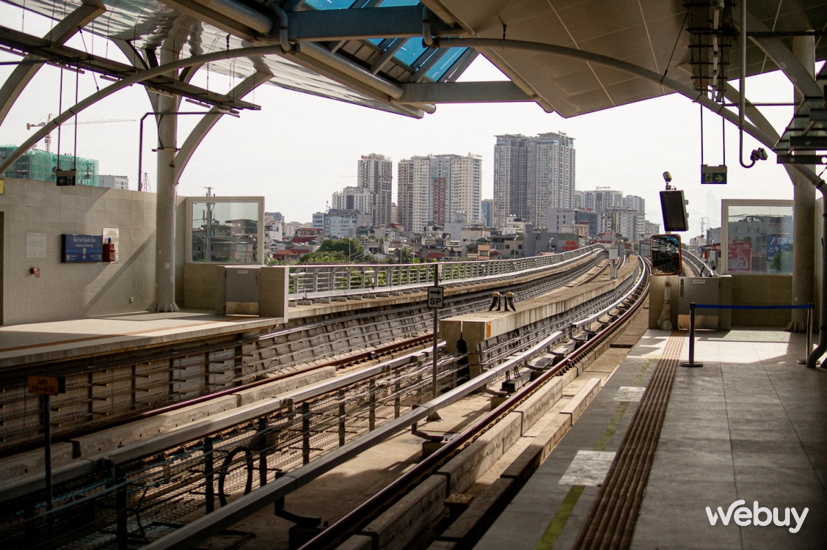 Cuối tuần đi metro Nhổn - Ga Hà Nội: Lướt nhanh, điều hòa mát, vẫn đang miễn phí vé- Ảnh 23.